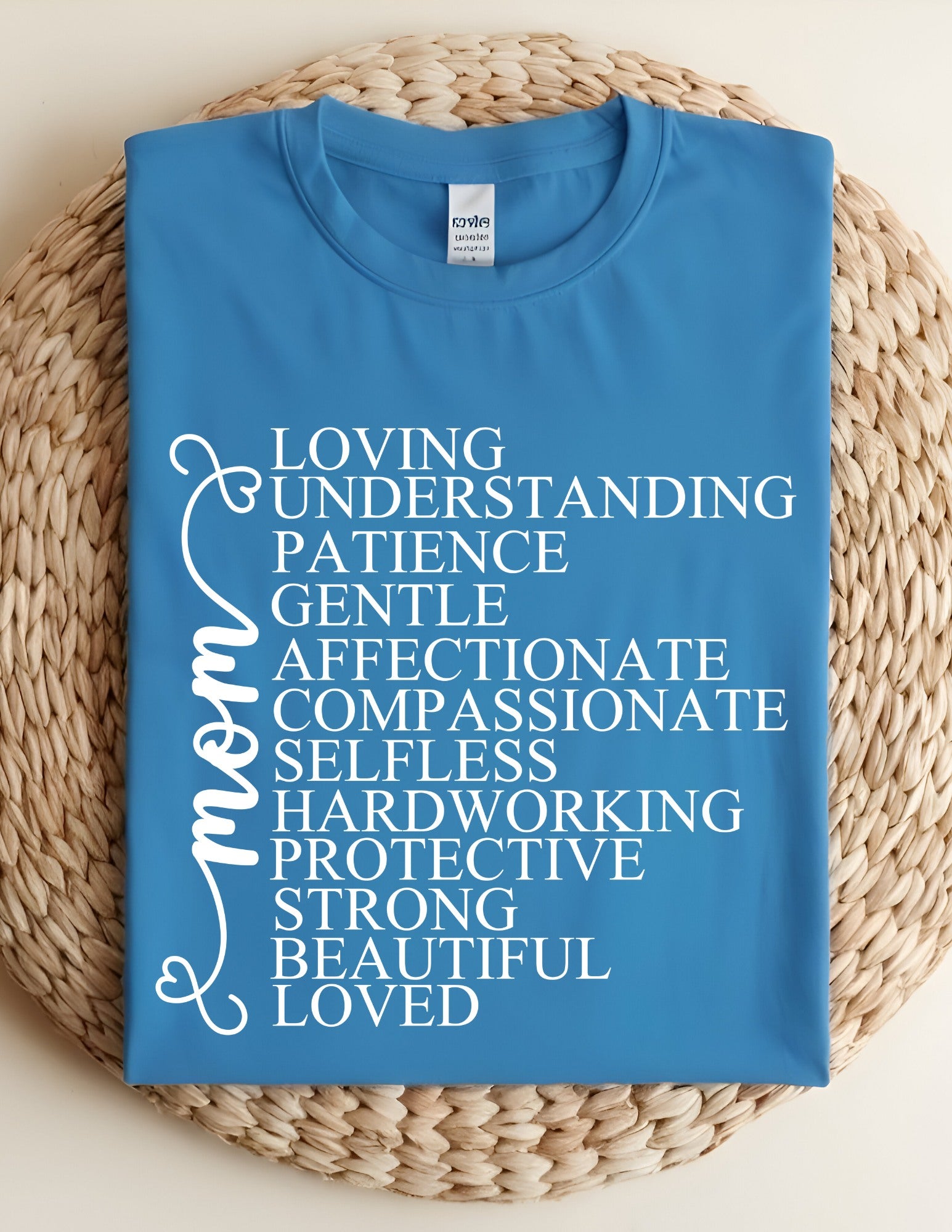 “Mom” Definition Tee 💕
