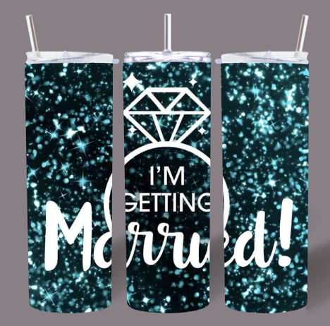 “I’m Getting Married!” Engagement Glitter Tumbler